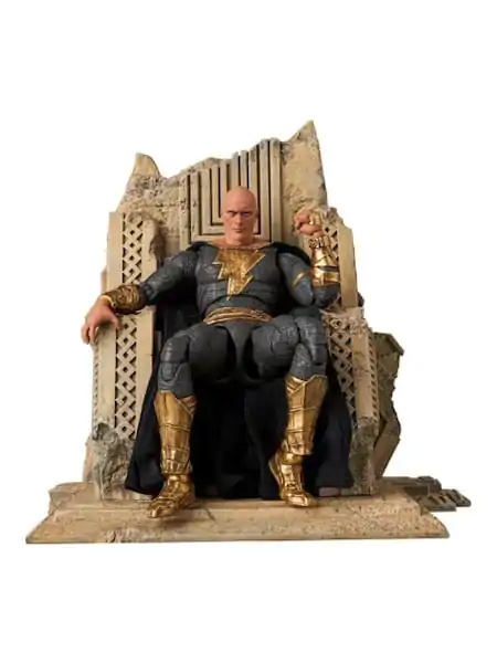 Black Adam MAFEX akcijska figura zlata obleka 16 cm fotografija izdelka