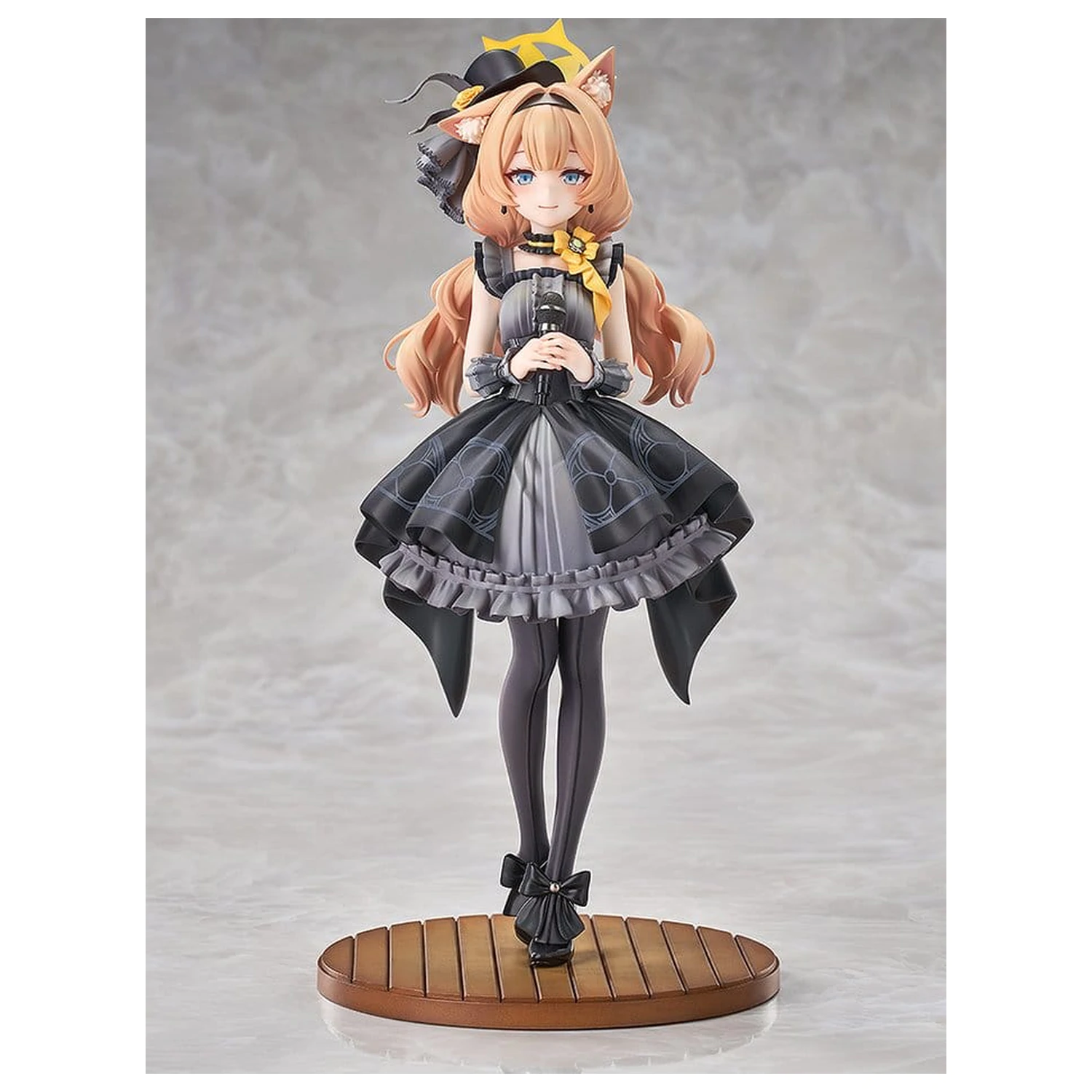 Blue Archive PVC kip 1/7 Mari (Idol): Memorial Lobby Ver. 24 cm fotografija izdelka