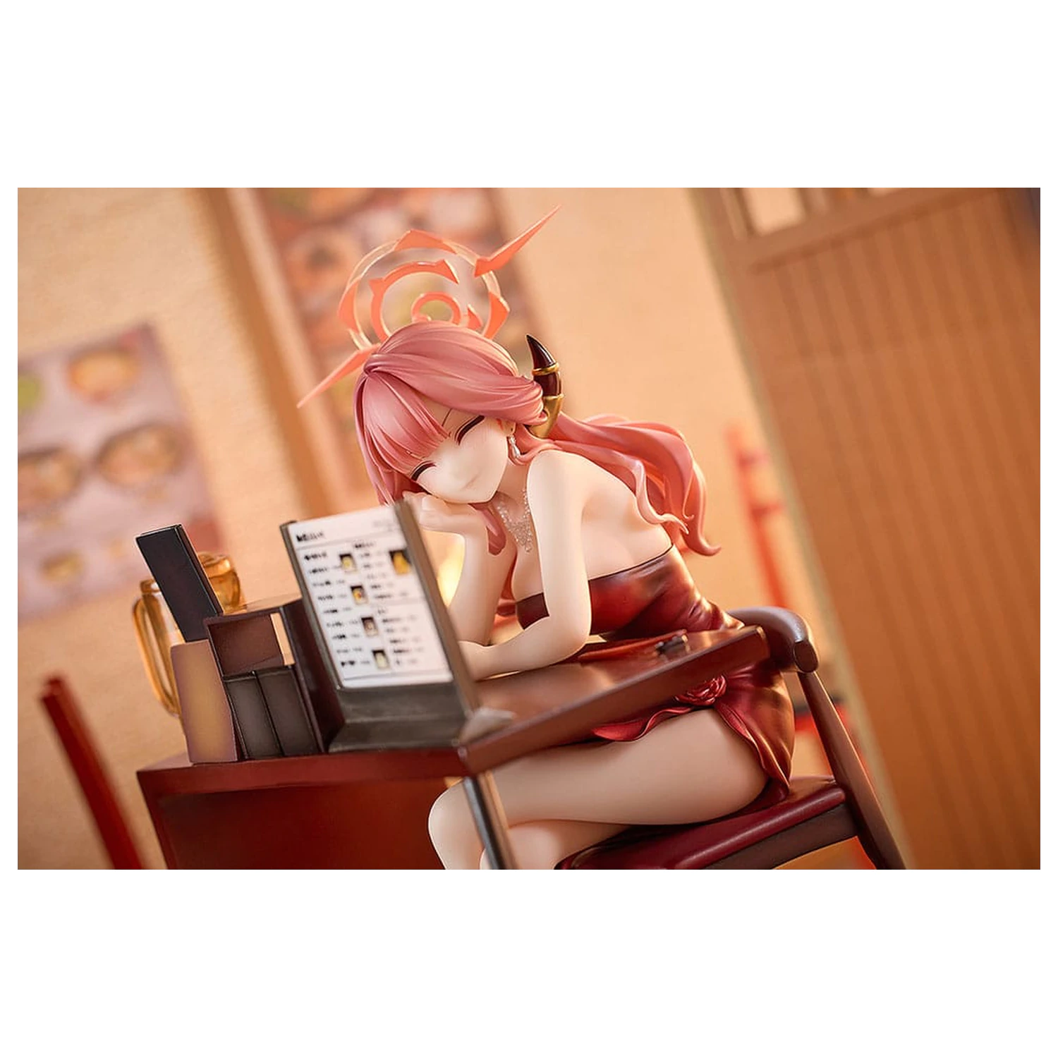 Blue Archive PVC Kip 1/7 Aru (Dress): Memorial Lobby Ver. 23 cm fotografija izdelka