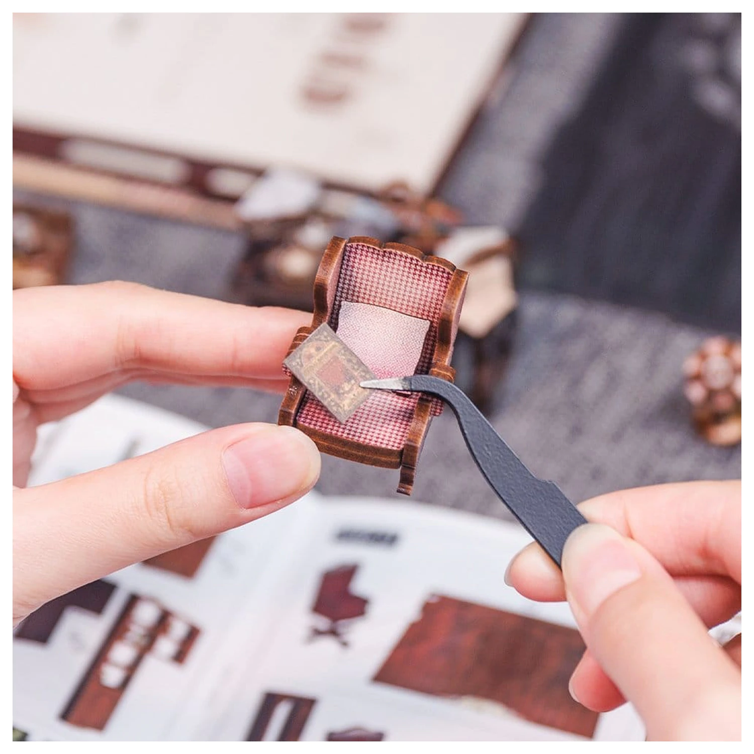 Book Nook Rose Detective Agency 23 x 11 cm fotografija izdelka