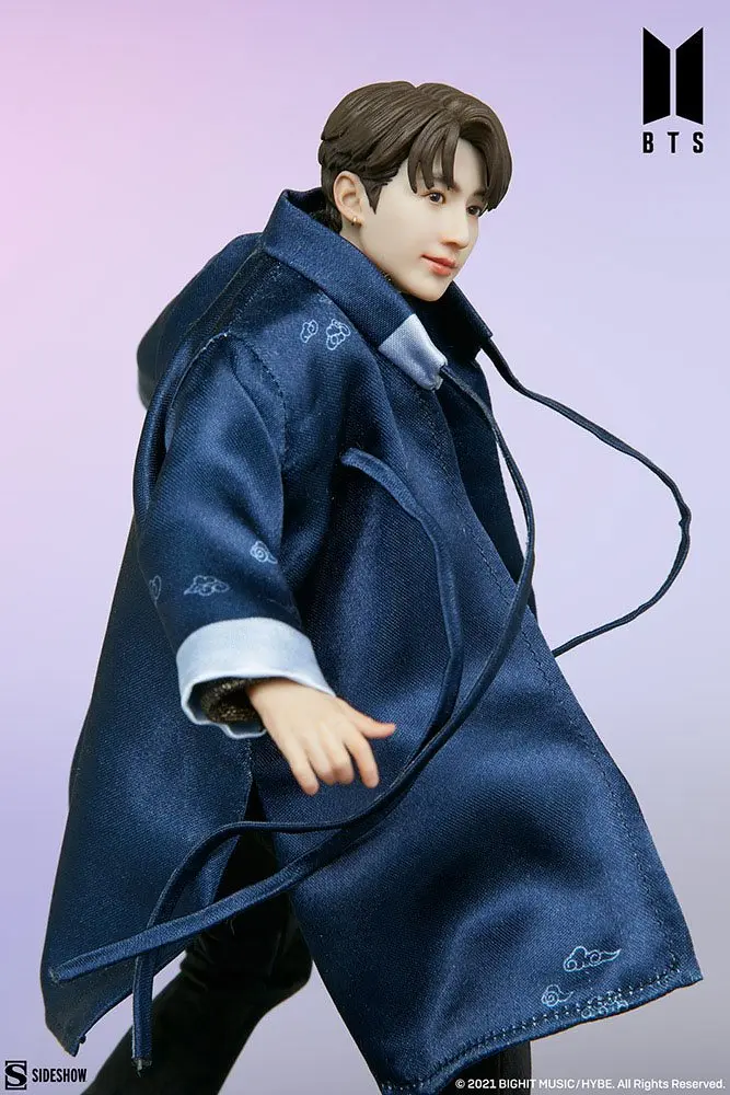 BTS Idol Collection PVC kip Jung Kook Deluxe 23 cm fotografija izdelka