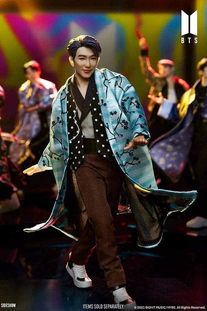 BTS Idol Collection PVC kip RM Deluxe 23 cm fotografija izdelka