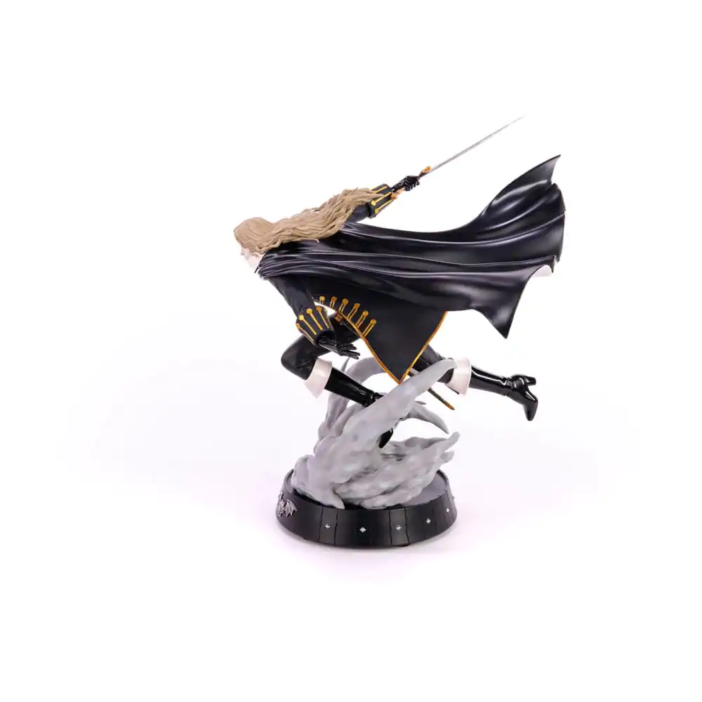 Castlevania Symphony of the Night Statue Dash Attack Alucard kip 30 cm fotografija izdelka