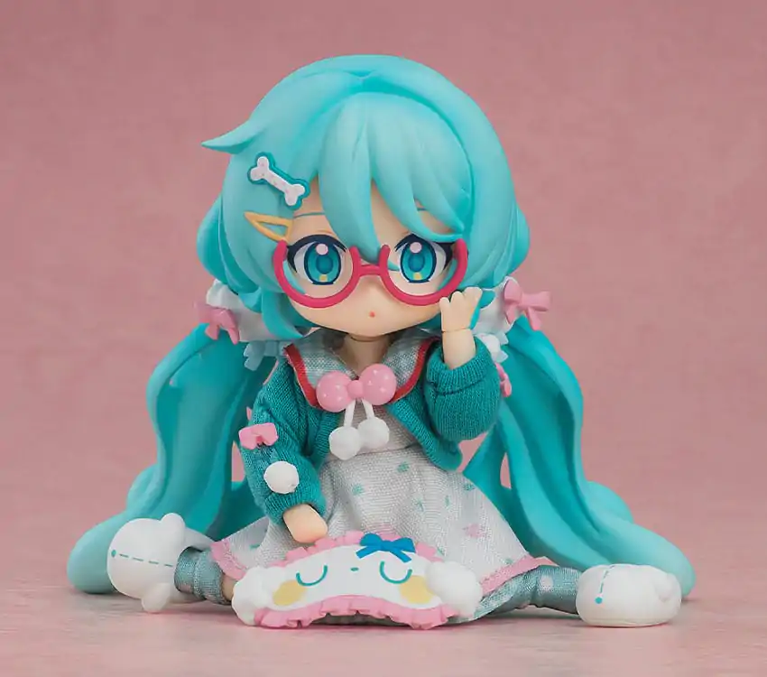 Character Vocal Series 01: Hatsune Miku Nendoroid Doll akcijska figura Hatsune Miku: Loungewear Outfit Ver. 10 cm fotografija izdelka