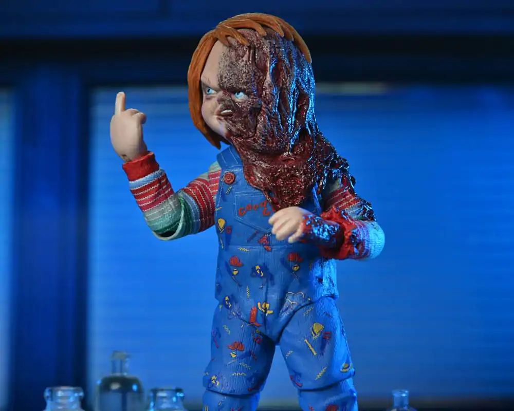 Akcijska figura Child´s Play Chucky (TV Series) Ultimate Chucky 18 cm fotografija izdelka