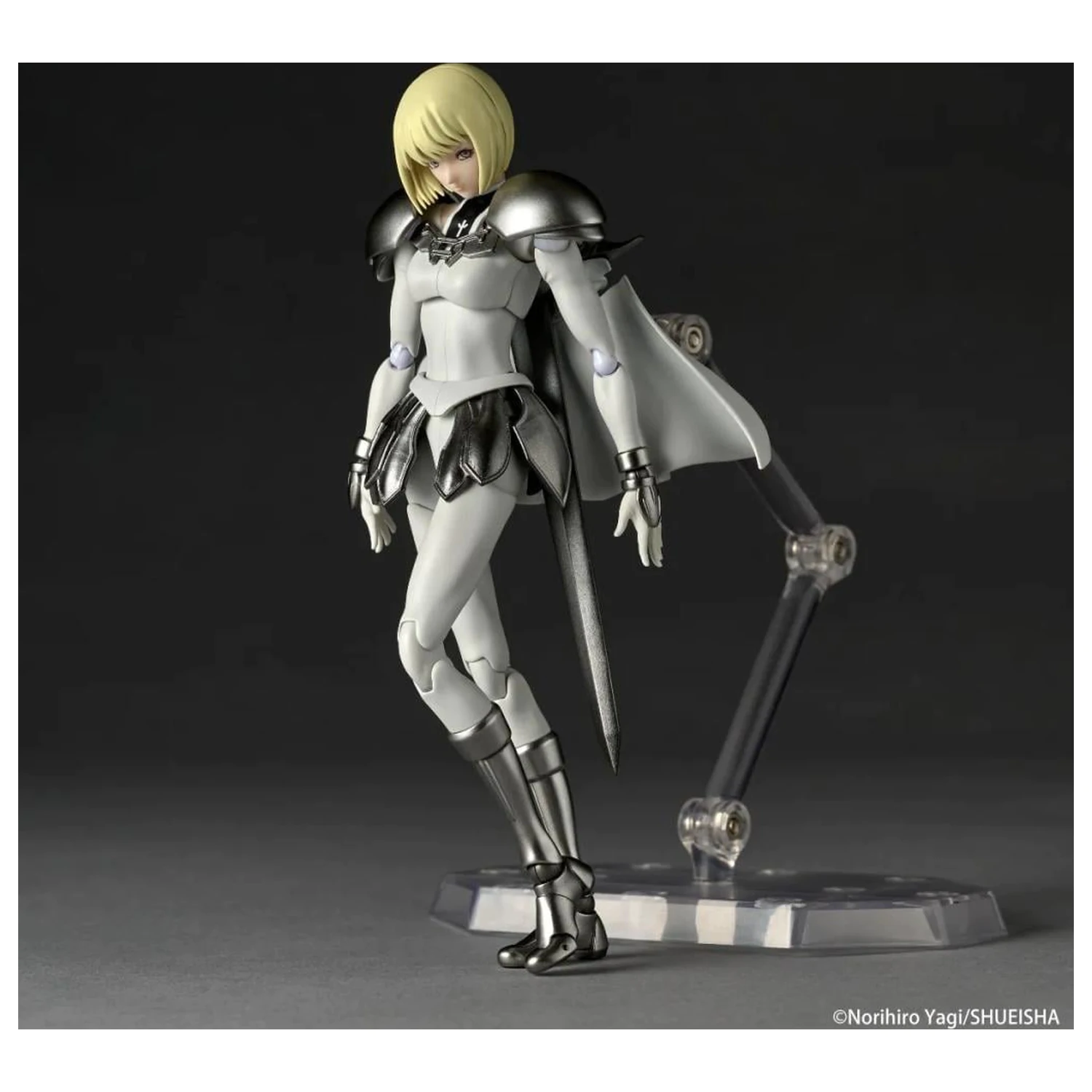 Figura Claymore Clare Revoltech 15,5 cm fotografija izdelka