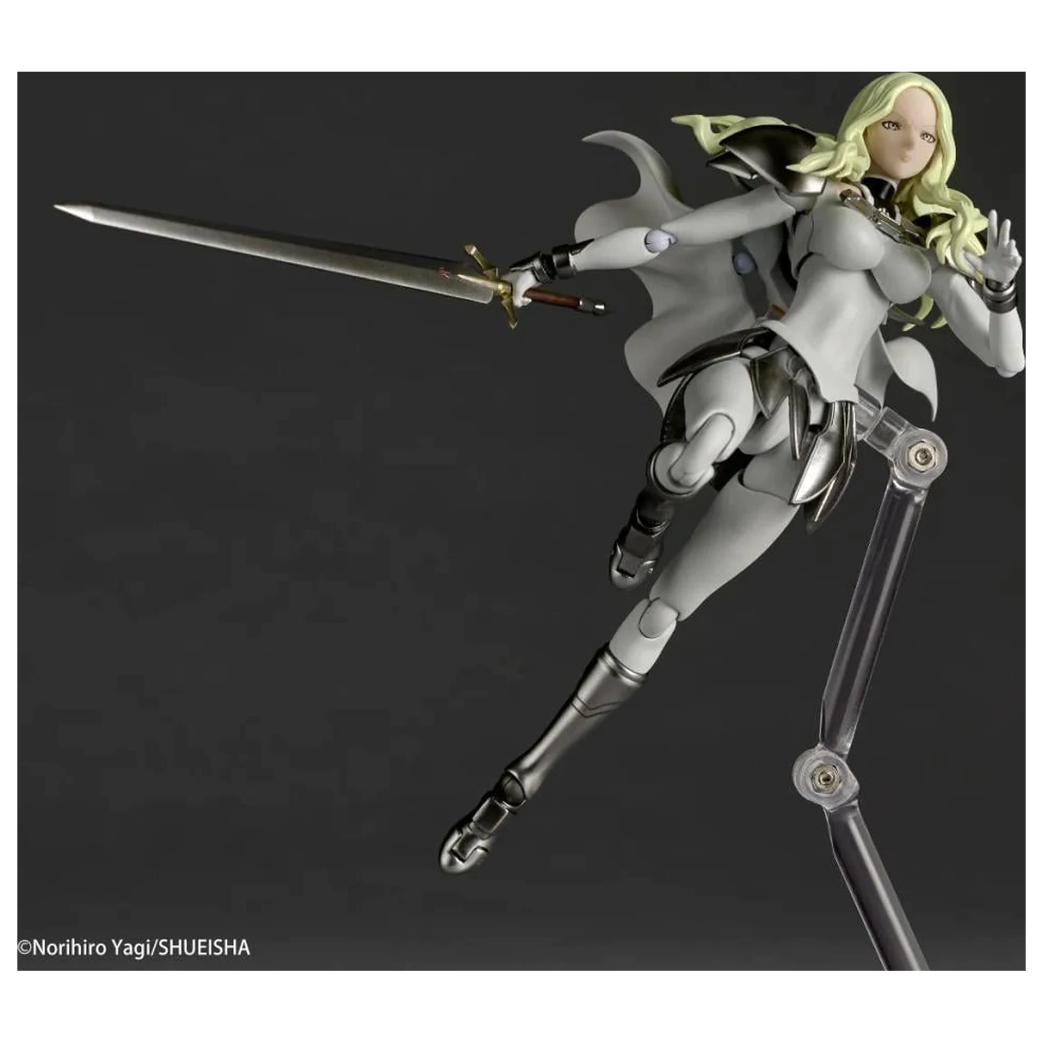Claymore Teresa figura Revoltech 15,5 cm fotografija izdelka