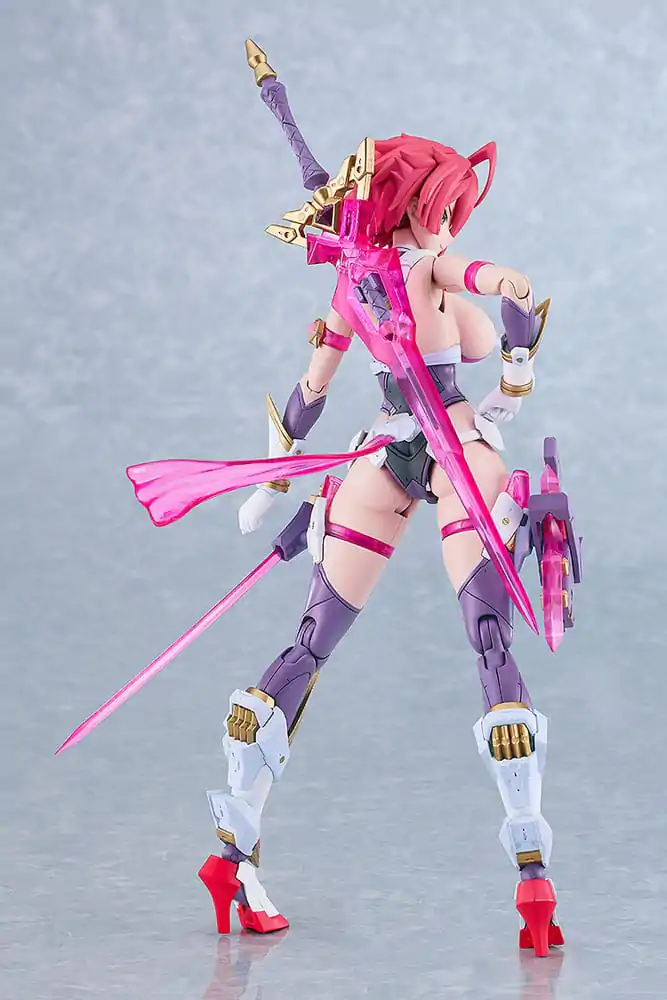 Cutie Honey Nova Plastični modelarski komplet PLAMATEA Cutie Honey 17 cm fotografija izdelka