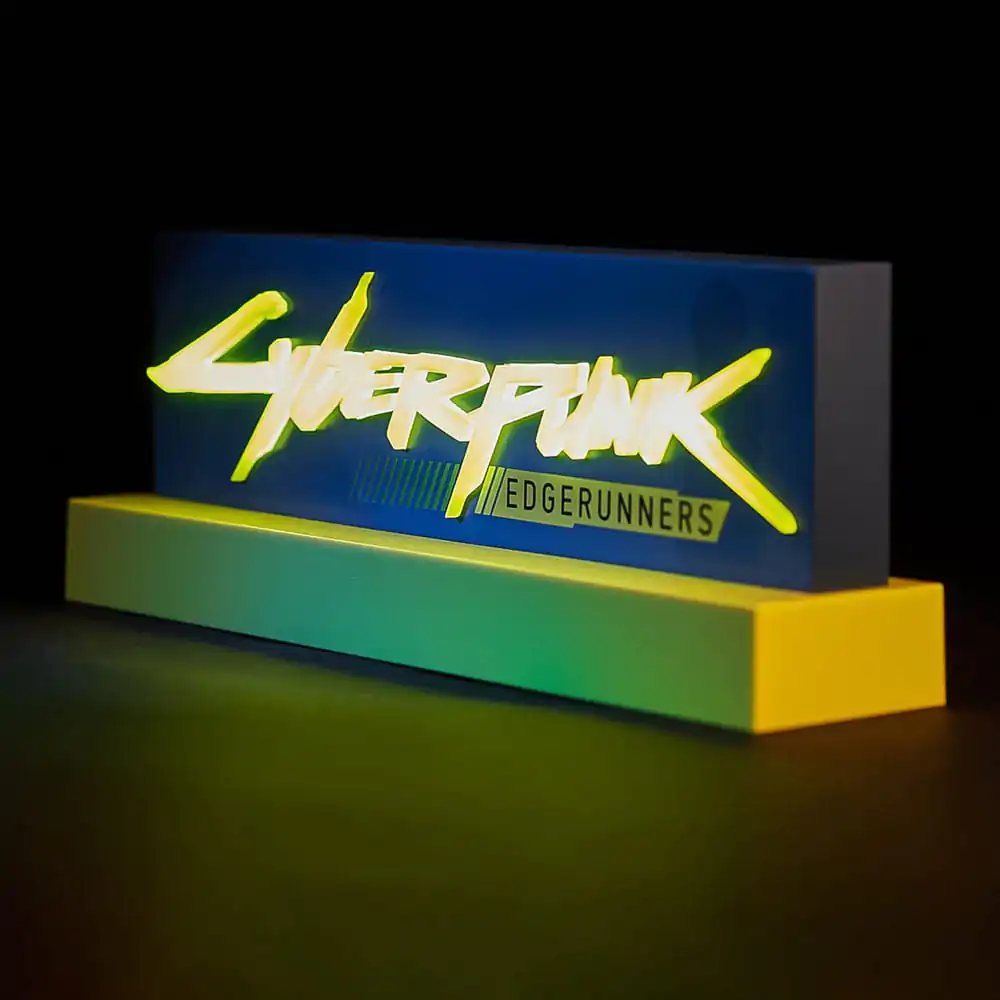 Cyberpunk Edgerunner LED-lučka z logotipom 22 cm fotografija izdelka