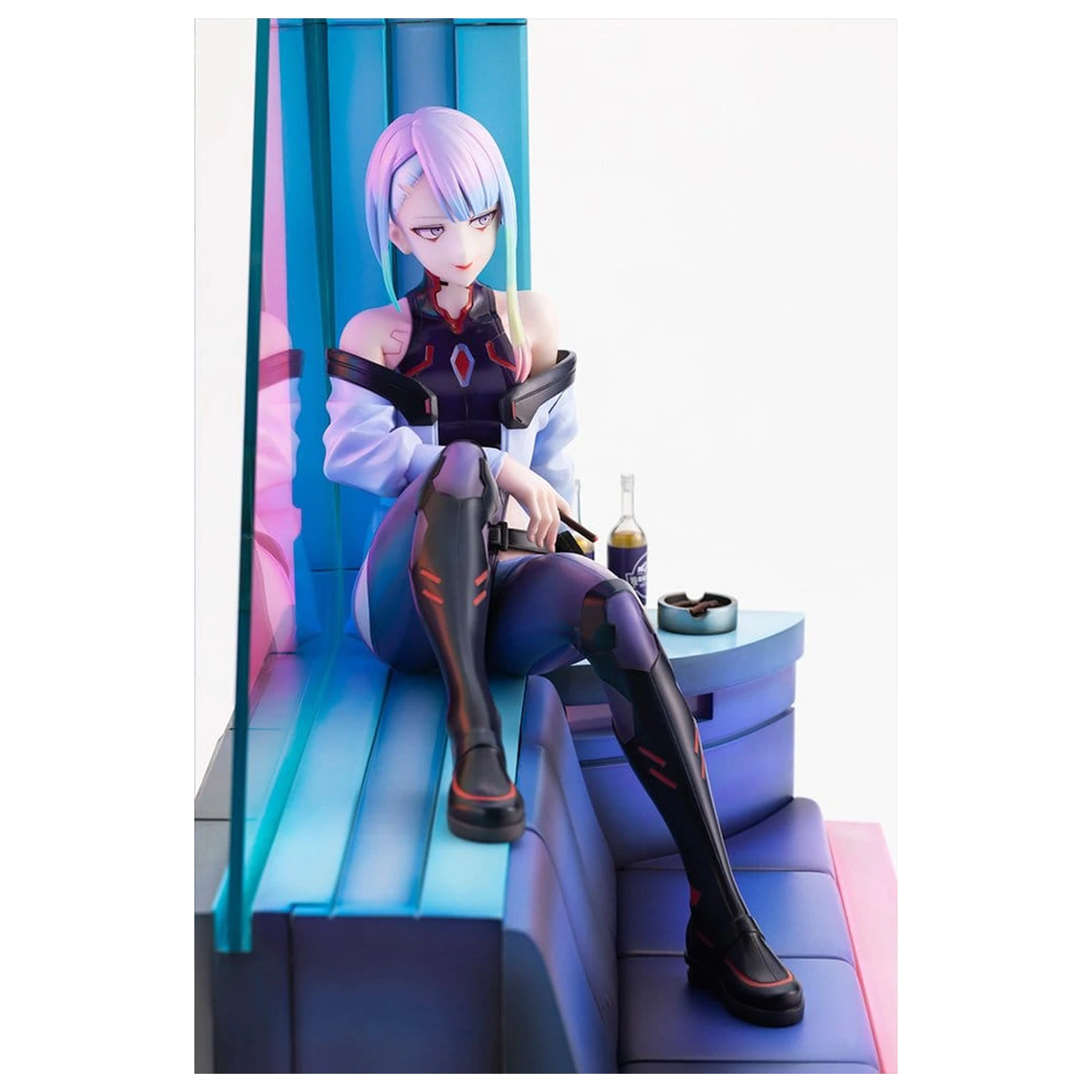Cyberpunk: Edgerunners PVC figura 1/7 Lucy 28 cm fotografija izdelka