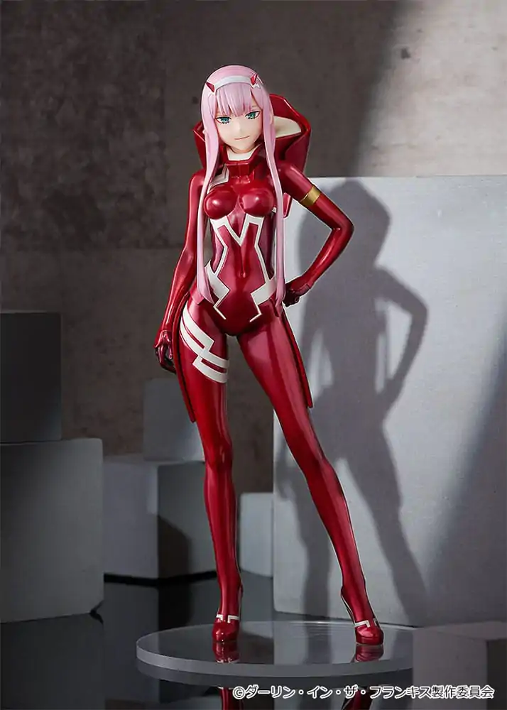 Darling in the Franxx Party Pop Up Parade PVC Kip Zero Two: Pilotska Obleka L Velikost 23 cm fotografija izdelka