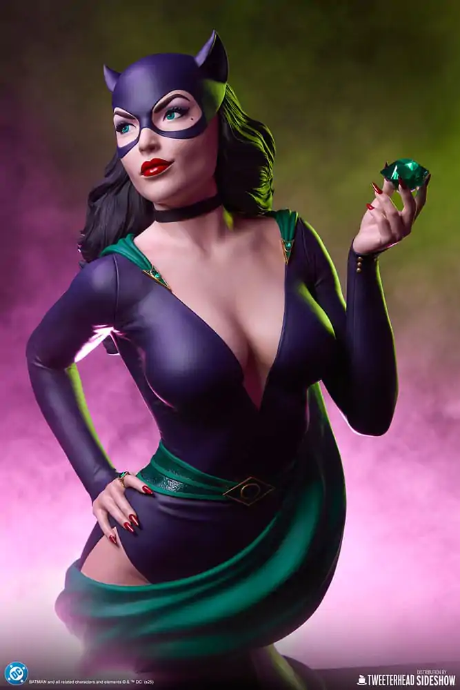DC Comics Busta 1/3 Catwoman 39 cm fotografija izdelka