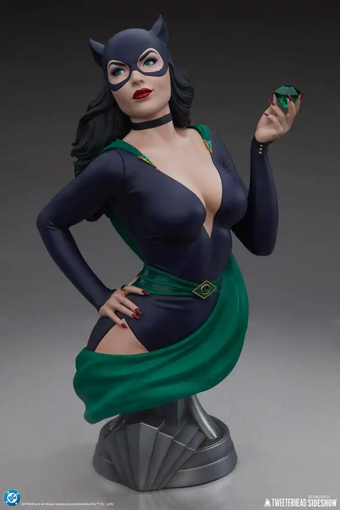 DC Comics Busta 1/3 Catwoman 39 cm fotografija izdelka