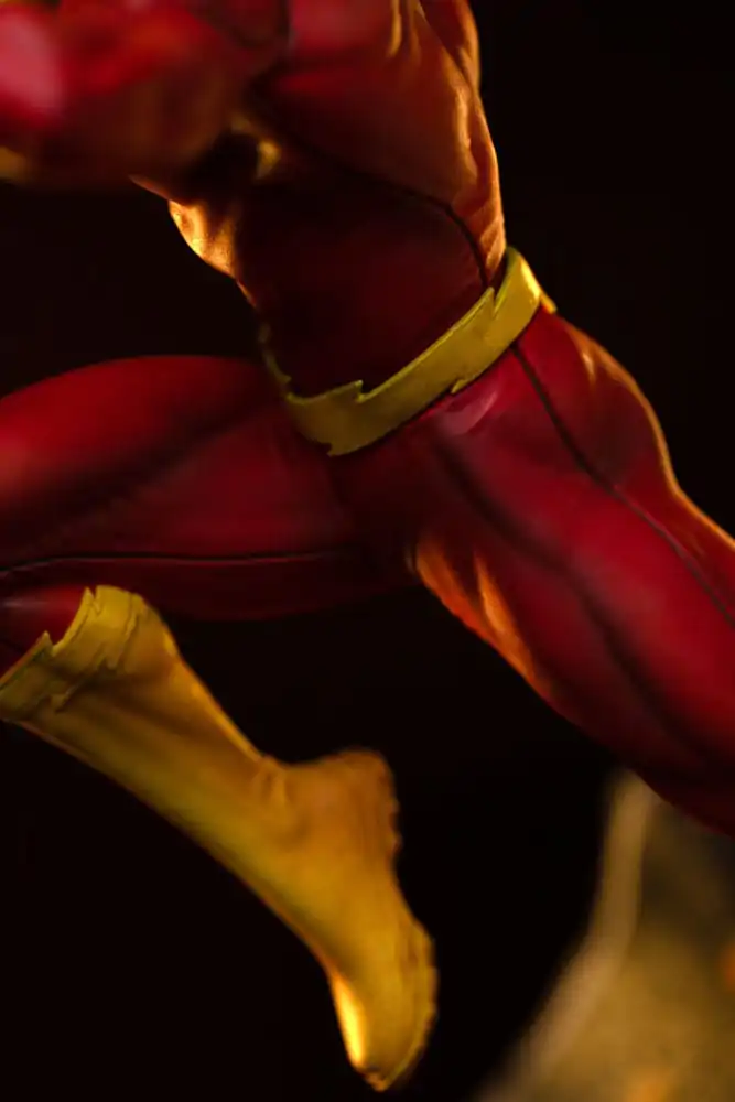 DC Comics Art Scale Kip 1/10 Flash 25 cm fotografija izdelka
