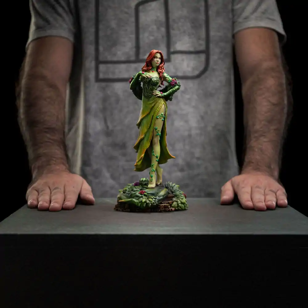 DC Comics Art Scale Kip 1/10 Poison Ivy 22 cm fotografija izdelka