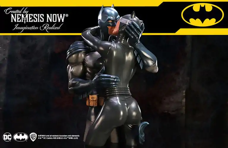 DC Comics doprsni kip Batman & Catwoman 30 cm fotografija izdelka