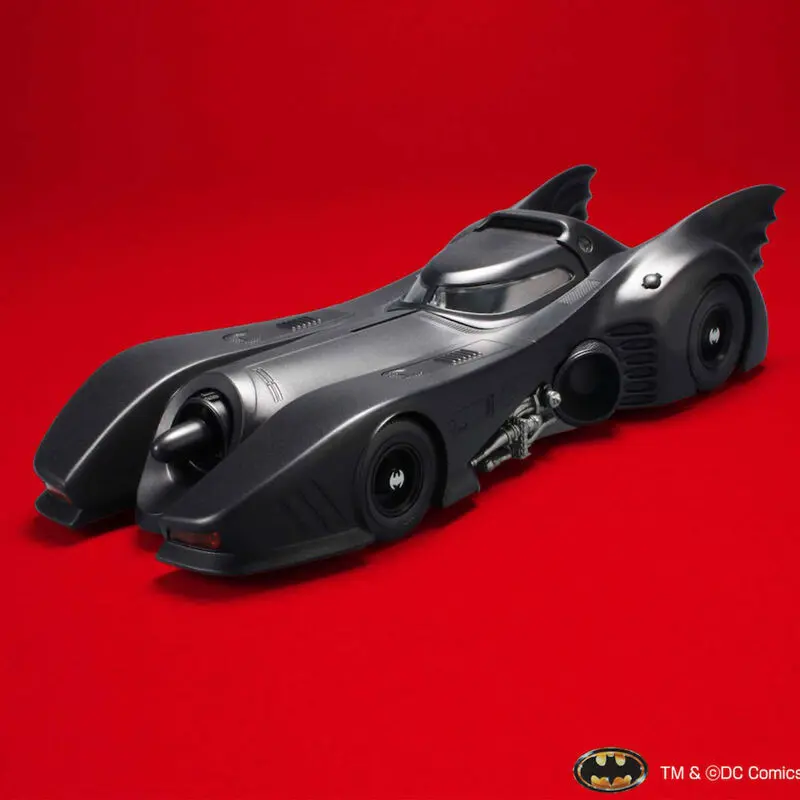 DC comics Batman Batmobile model kompleta avtomobila in figurica 1/35 fotografija izdelka