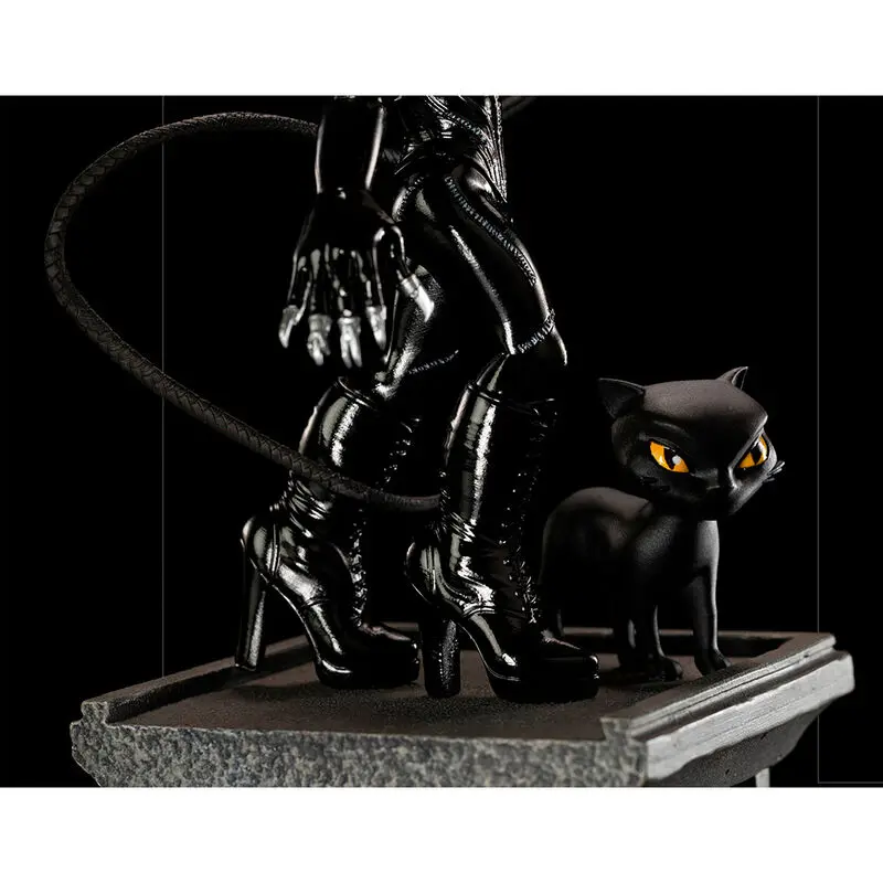 DC Comics Mini Co. Deluxe PVC figura Catwoman (Batman Returns) 17 cm fotografija izdelka