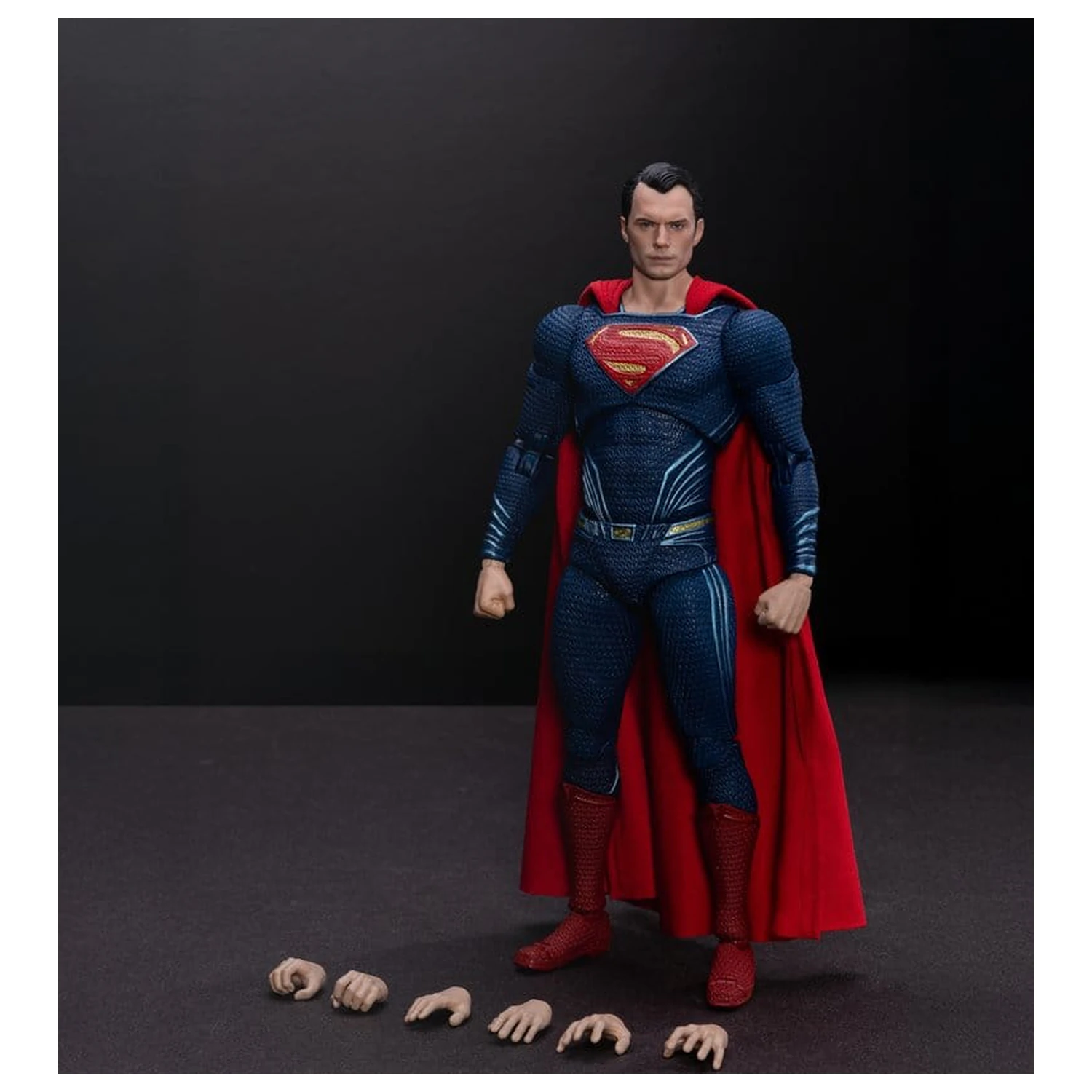 DC Comics Batman v Superman: Dawn of Justice Akcijska figura Superman 2.0 fotografija izdelka