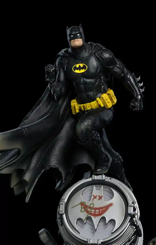 DC Comics BDS Art Scale Kip 1/10 Batman Deluxe (Black Version Exclusive) heo EU Exclusive 30 cm fotografija izdelka