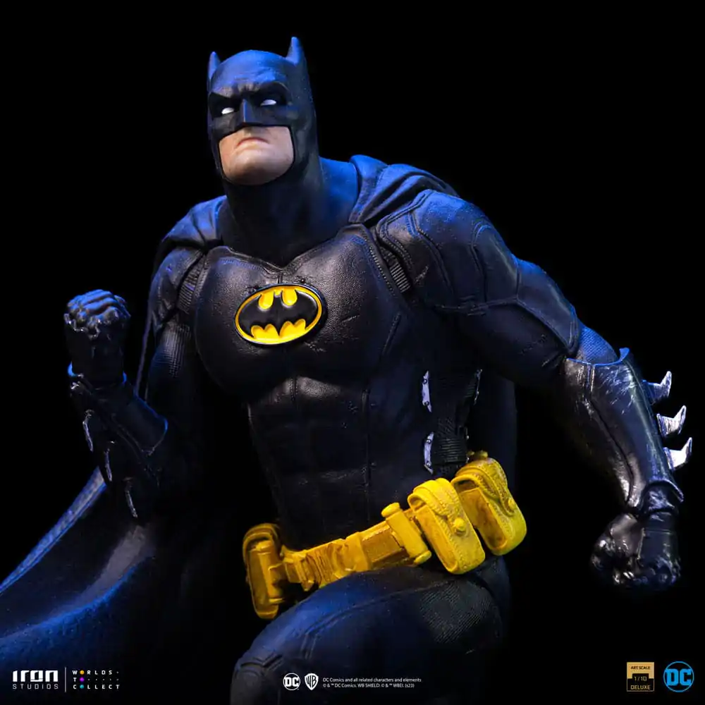 DC Comics BDS Art Scale Kip 1/10 Batman Deluxe (Black Version Exclusive) heo EU Exclusive 30 cm fotografija izdelka