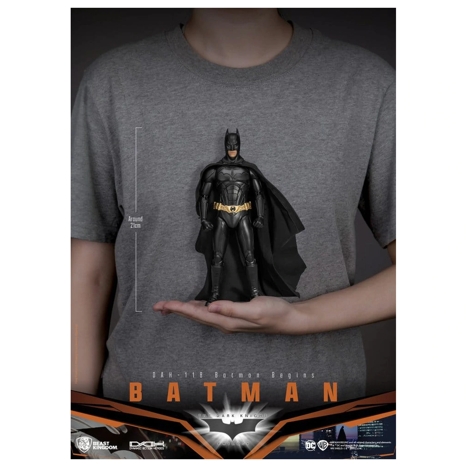 DC Comics Dynamic 8ction Heroes akcijska figura Batman (Batman Begins) 21 cm fotografija izdelka