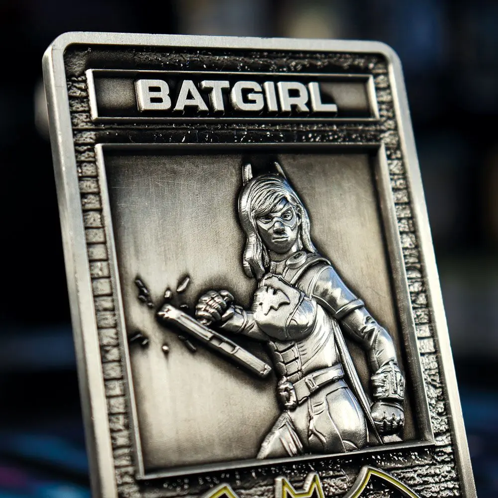 DC Comics zbirateljska ploščica Gotham Knights Batgirl Limited Edition fotografija izdelka