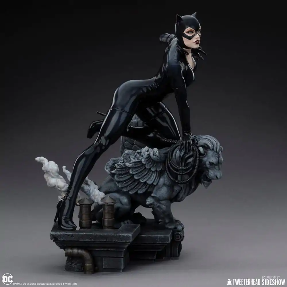 DC Comics Maquette 1/6 Catwoman 35 cm fotografija izdelka