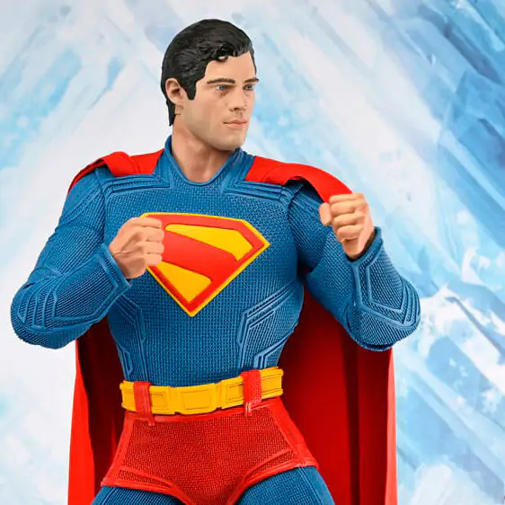 DC Comics Superman - Superman David Corenswet 2025 45cm figura fotografija izdelka