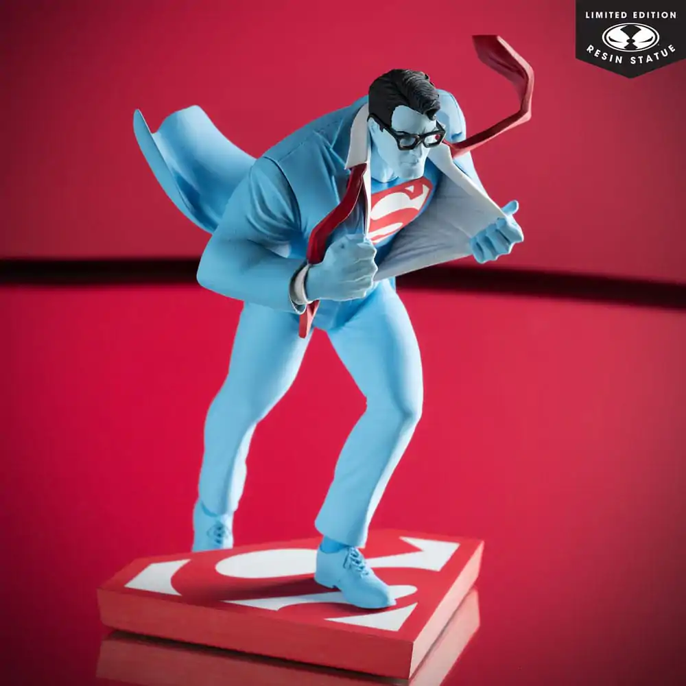 DC Direct kip 1/10 Superman Red and Blue: Superman by Clayton Henry Limited Edition 16 cm fotografija izdelka