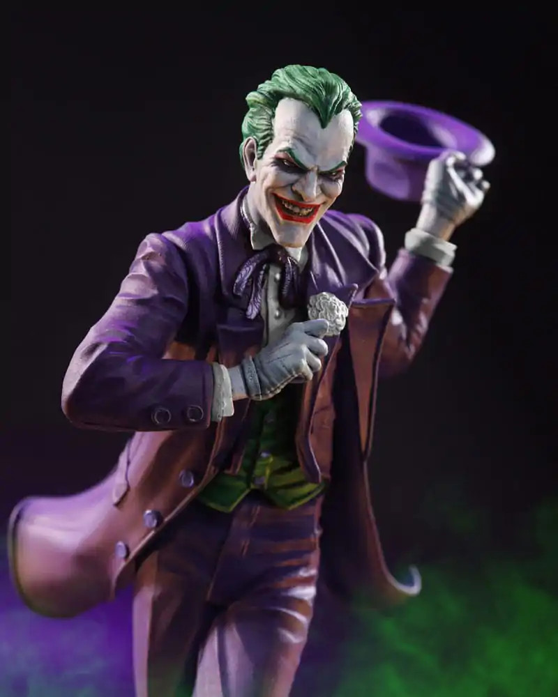 DC Direct smolnat kip 1/10 The Joker: Purple Craze - The Joker by Alex Ross 19 cm fotografija izdelka