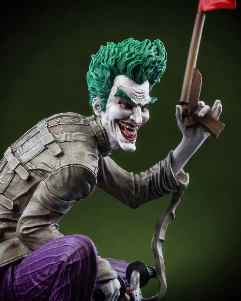 DC Direct Resin Kip 1/10 The Joker: Purple Craze - The Joker by Andrea Sorrentino 18 cm fotografija izdelka