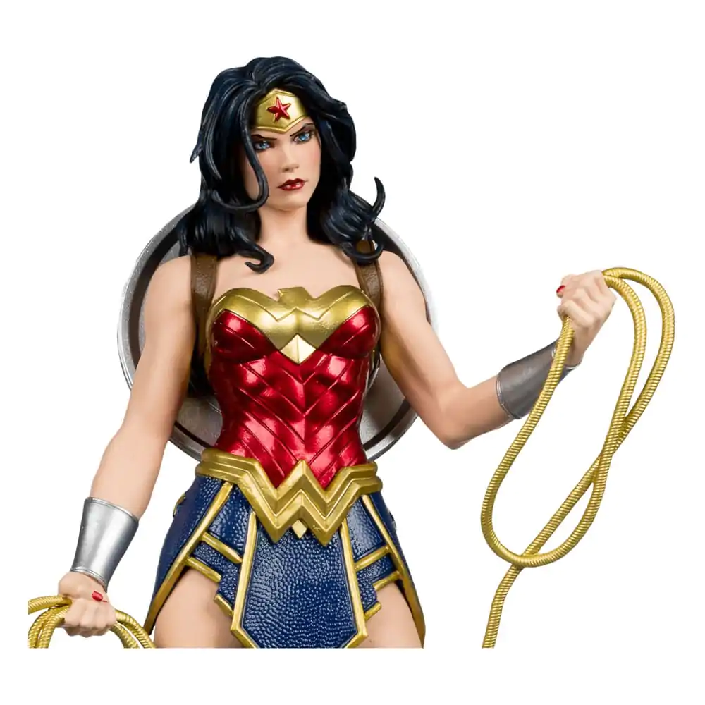 DC Direct PVC Kip 1/6 Wonder Woman by Jim Lee 30 cm fotografija izdelka