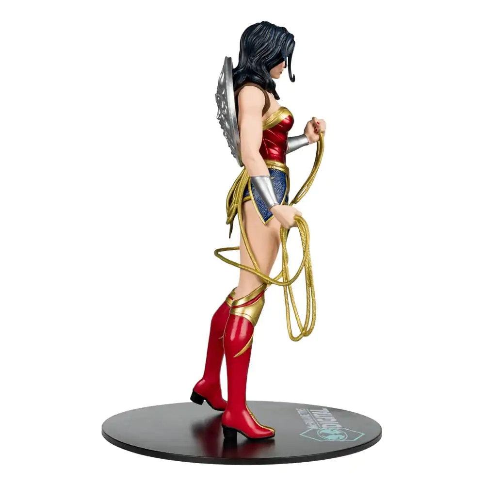 DC Direct PVC Kip 1/6 Wonder Woman by Jim Lee 30 cm fotografija izdelka
