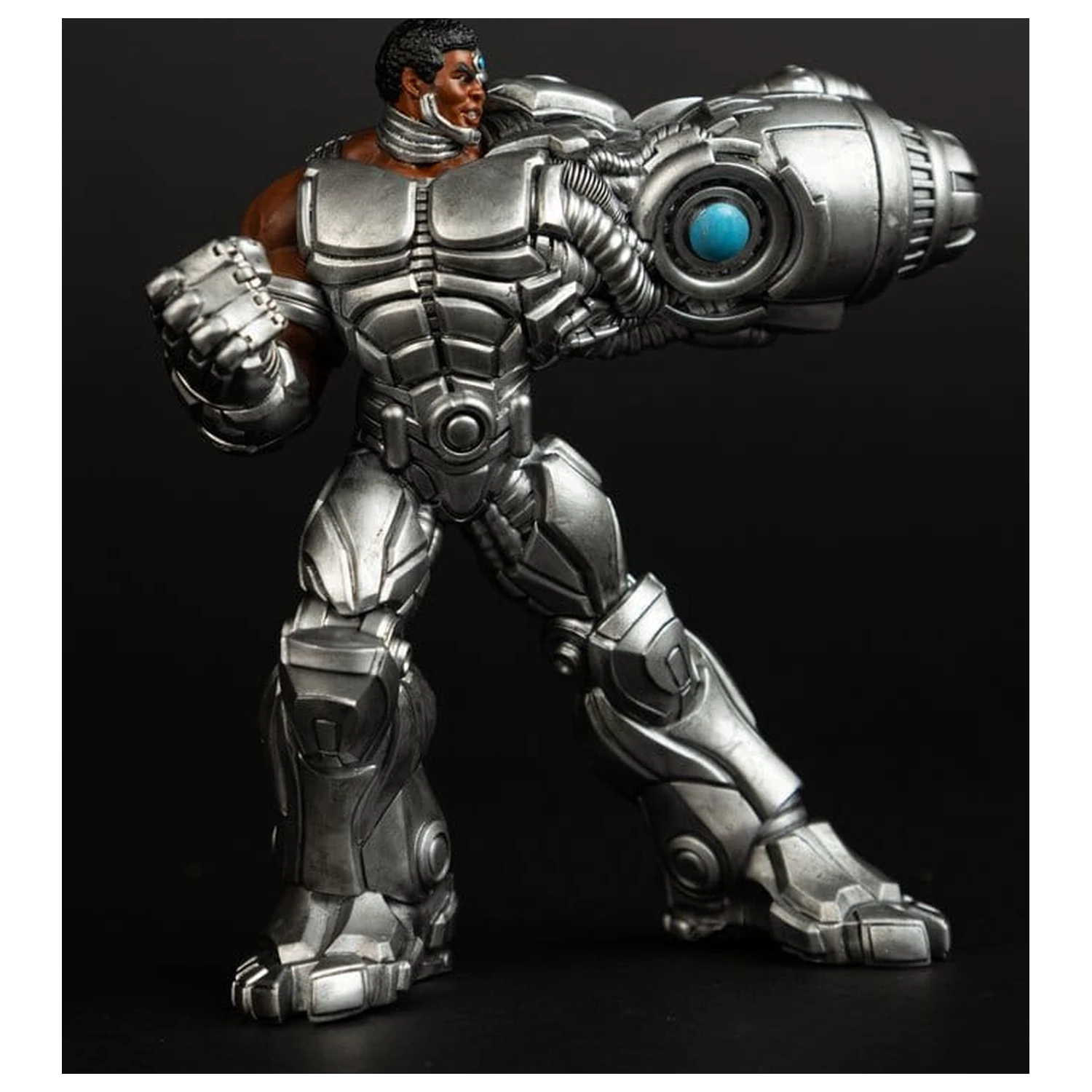 DC Direct Collector vinilna statua Cyborg 12 cm fotografija izdelka