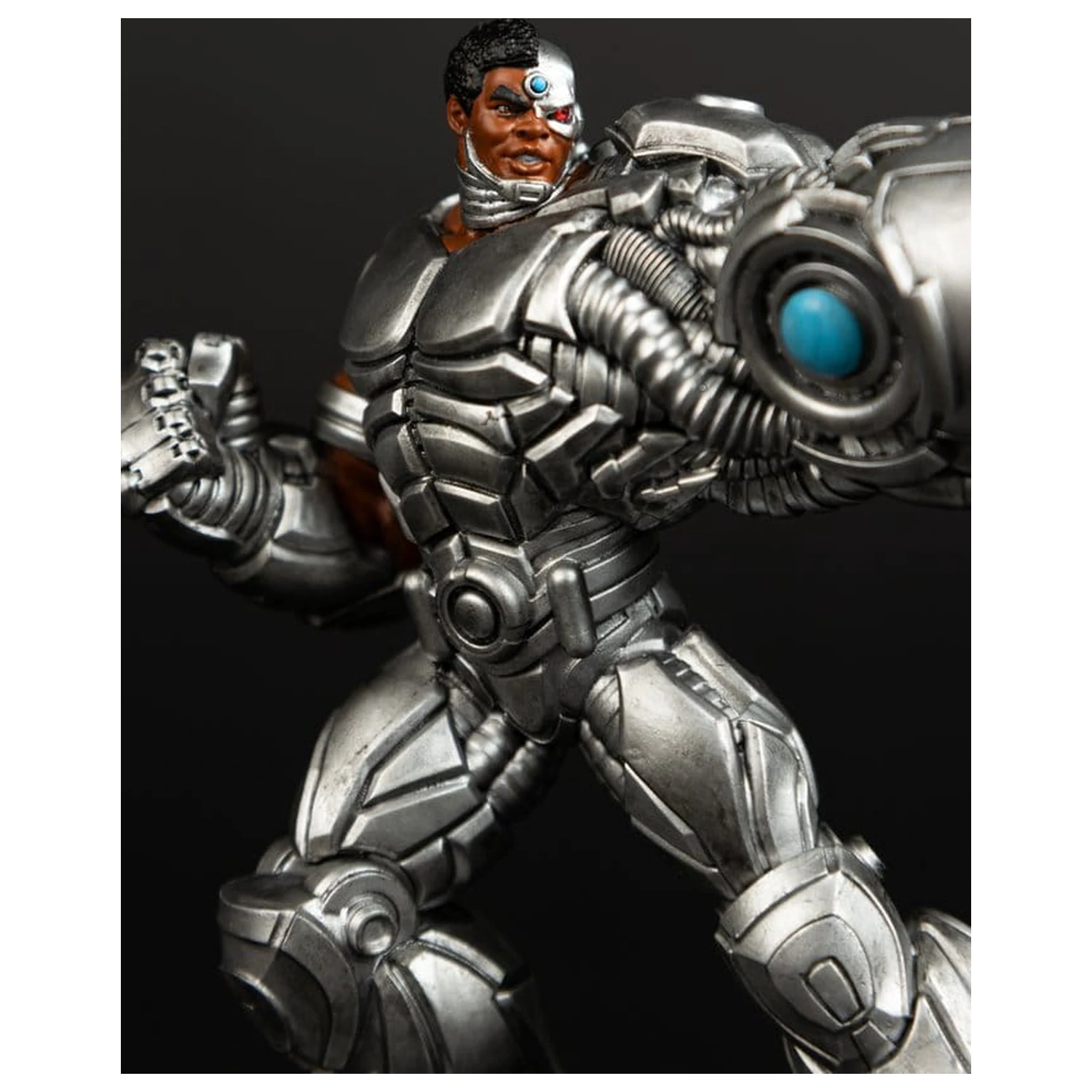 DC Direct Collector vinilna statua Cyborg 12 cm fotografija izdelka