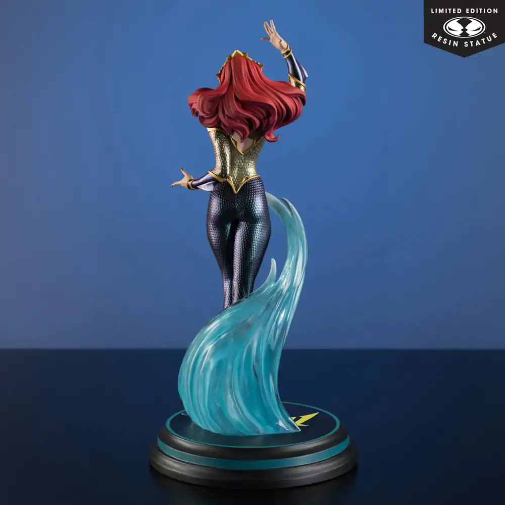 DC Direct Cover Girls kip 1/8 Mera by J. Scott Campbell 26 cm fotografija izdelka