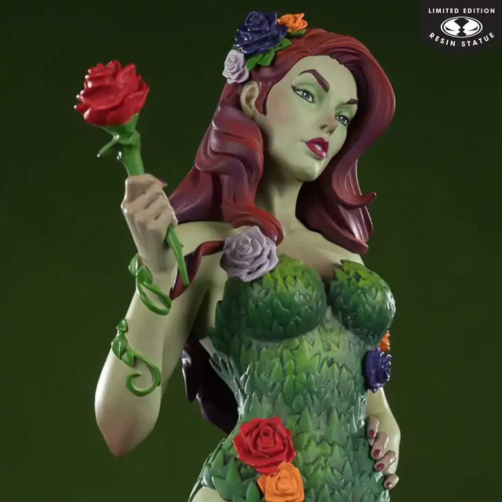 DC Direct Cover Girls Kip 1/8 Poison Ivy by J. Scott Campbell 24 centimetrov fotografija izdelka