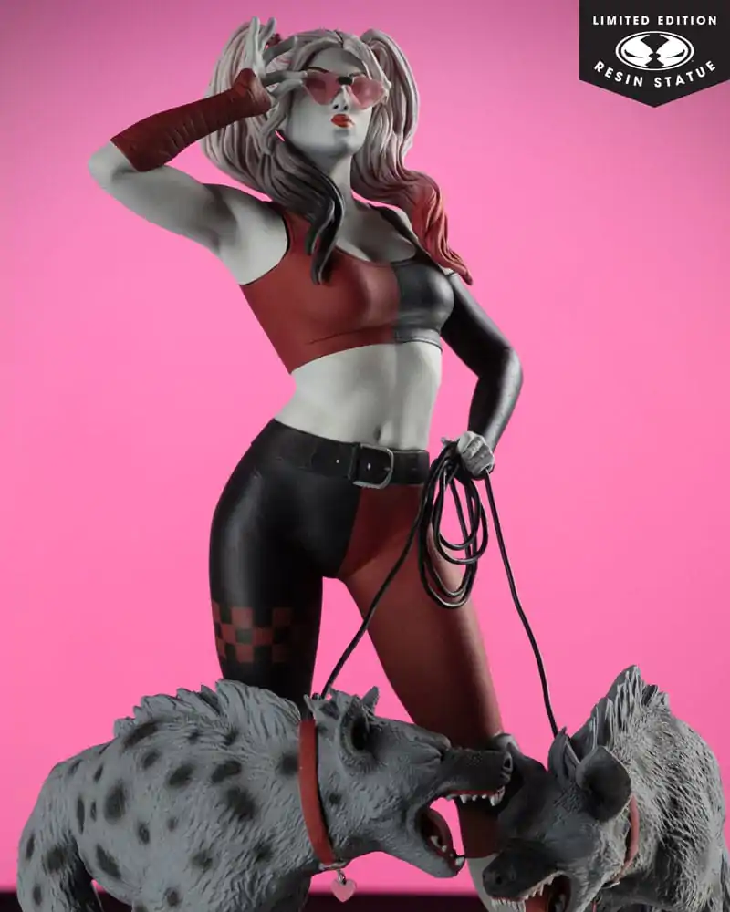 DC Direct Harley Quinn: Rdeča, Bela & Črna Kip 1/10 Harley Quinn by Jenny Frison 19 cm fotografija izdelka