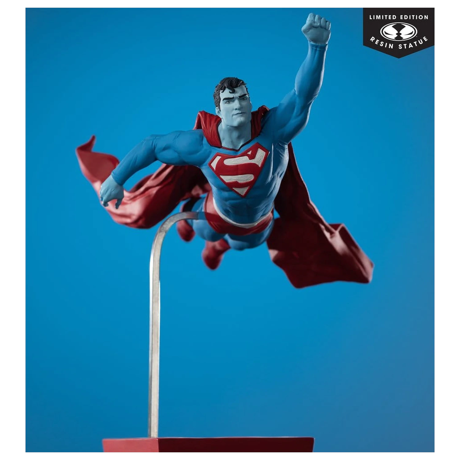 DC Direct Superman Red & Blue Kip 1/10 Superman by Lee Bermejo 26 cm fotografija izdelka