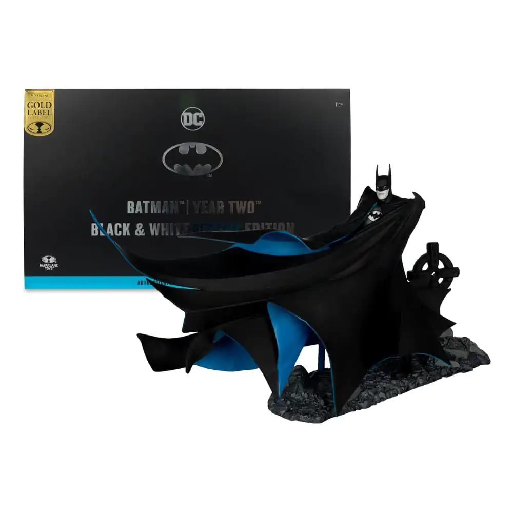 DC Multiverse Akcijska figura Batman (Batman: Year Two) (Gold Label) 18 cm fotografija izdelka