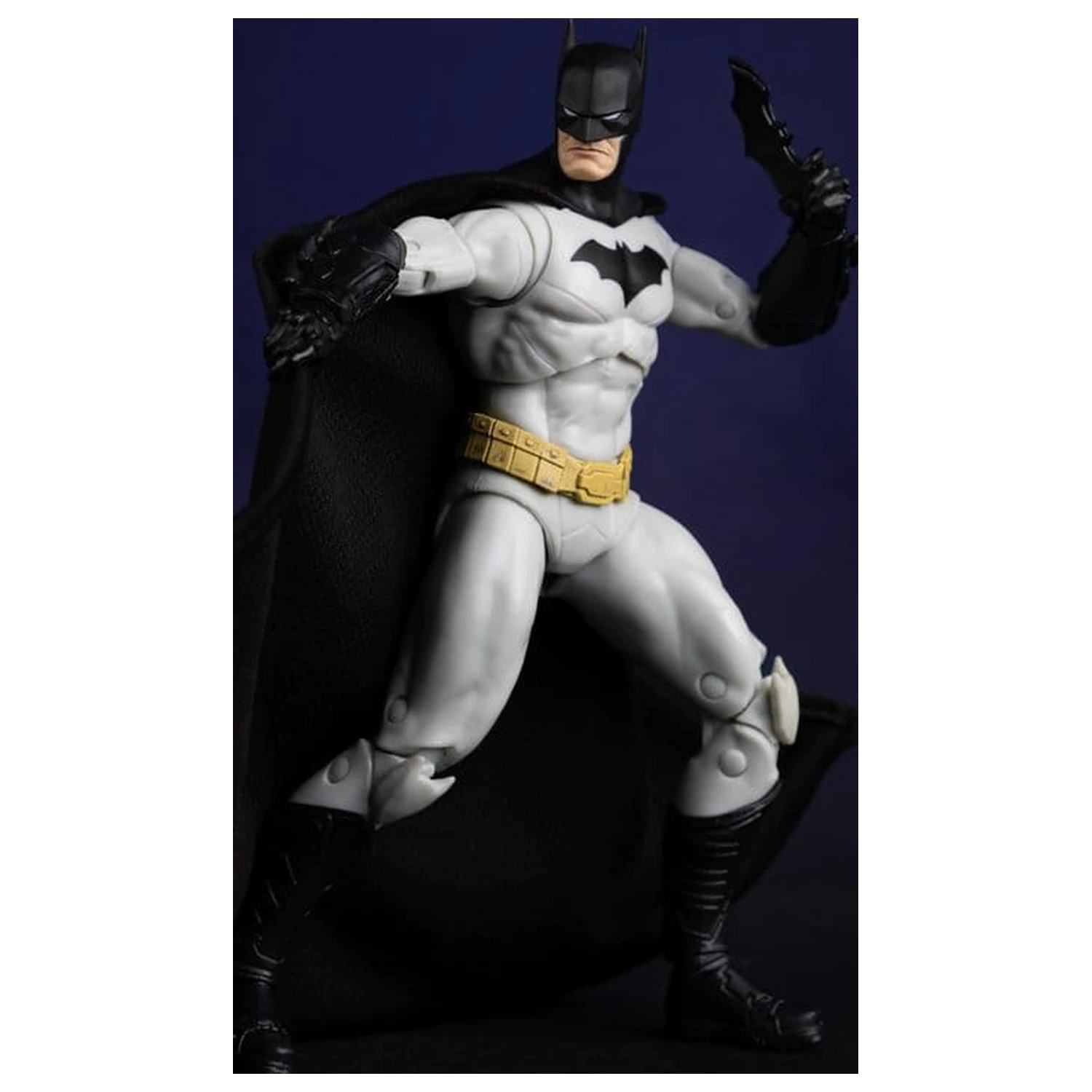 DC Multiverse akcijska figura Batman (The New 52) 18 cm fotografija izdelka