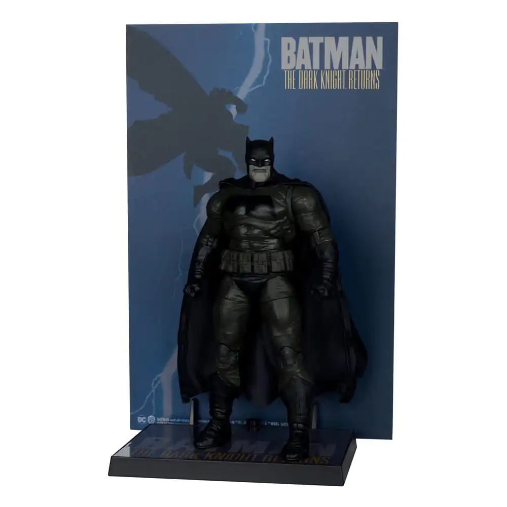 DC Multiverse McFarlane Cover Recreations akcijska figura Batman (Batman: The Dark Knight Returns #1) (Gold Label) 18 cm fotografija izdelka