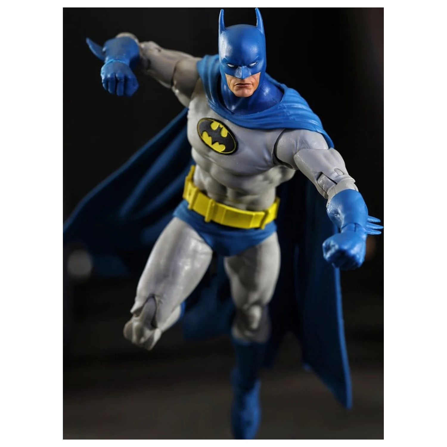 DC Multiverse McFarlane Vault Collection akcijska figura Batman (Knightfall) 18 cm fotografija izdelka
