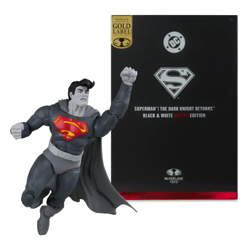 DC Multiverse akcijska figura Superman (The Dark Knight Returns) (Black & White Accent Edition) (Gold Label) 18 cm fotografija izdelka