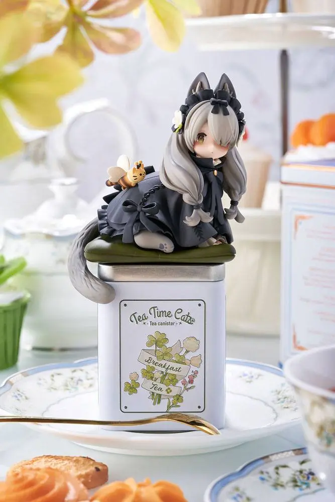 Decorated Life Collection PVC Kip Tea Time Cats British Shorthair 18 cm fotografija izdelka