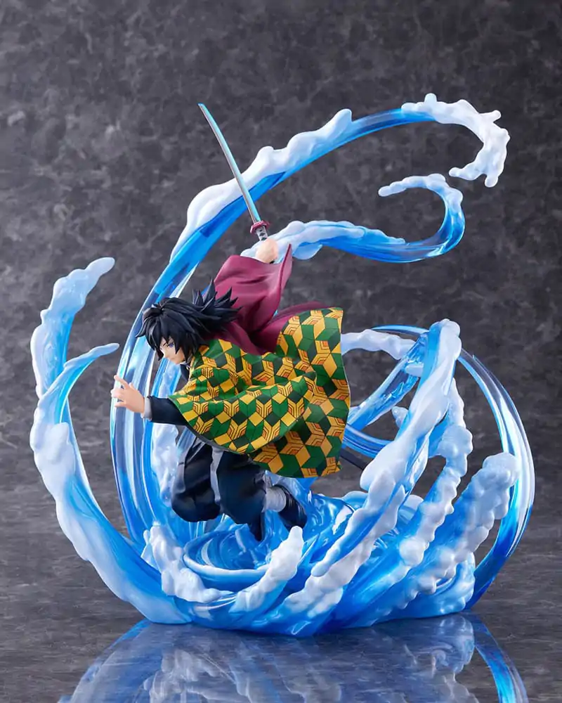 Demon Slayer: Kimetsu no Yaiba Kip 1/8 Giyu Tomioka DX Ver. 29 cm fotografija izdelka
