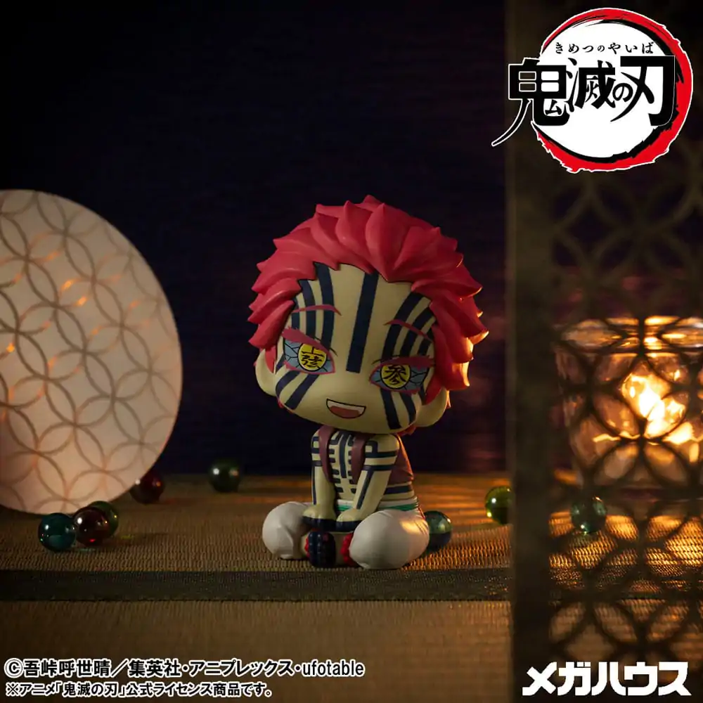 Demon Slayer: Kimetsu no Yaiba Look Up PVC kip Akaza (z darilom) 11 cm fotografija izdelka