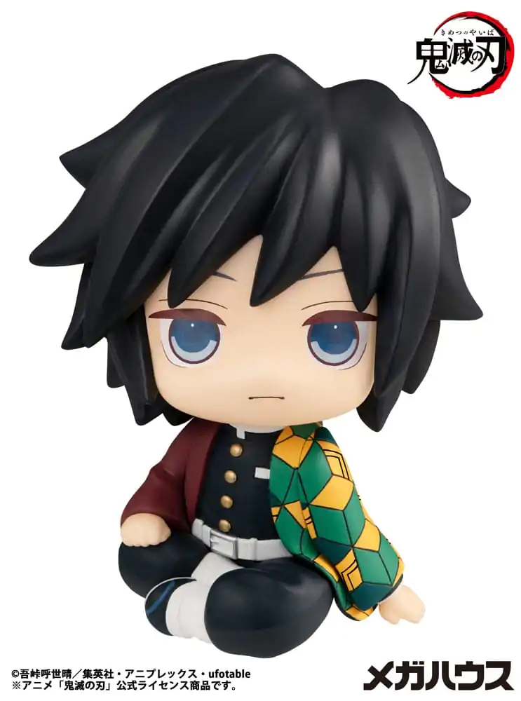 Demon Slayer Kimetsu no Yaiba Look Up PVC Kip Giyu Tomioka 11 cm fotografija izdelka