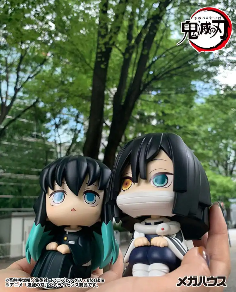 Demon Slayer Kimetsu no Yaiba Look Up PVC Kip Iguro Obanai 11 cm fotografija izdelka